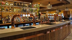 Galyons Bar & Kitchen - Royal Docks Restaurant, Bar & Grill